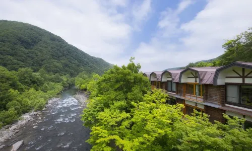 Hoshino Resorts Oirase Keiryu Hotel