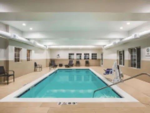 La Quinta Inn & Suites by Wyndham Chambersburg Hotels in Chambersburg