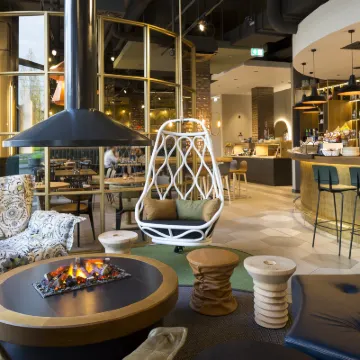 Hotel Indigo DRESDEN - WETTINER PLATZ by IHG Hotels near Staatsoperette Dresden
