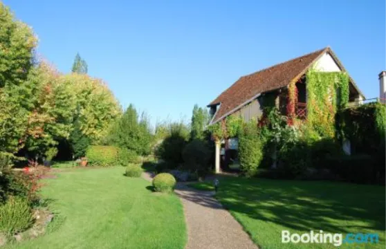 多邁納德阿赫貝爾酒店