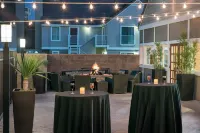 Residence Inn Long Beach - breakfast