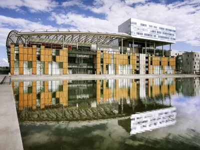 Ibis Lyon Gerland Rue Mérieux Các khách sạn ở Pierre-Benite