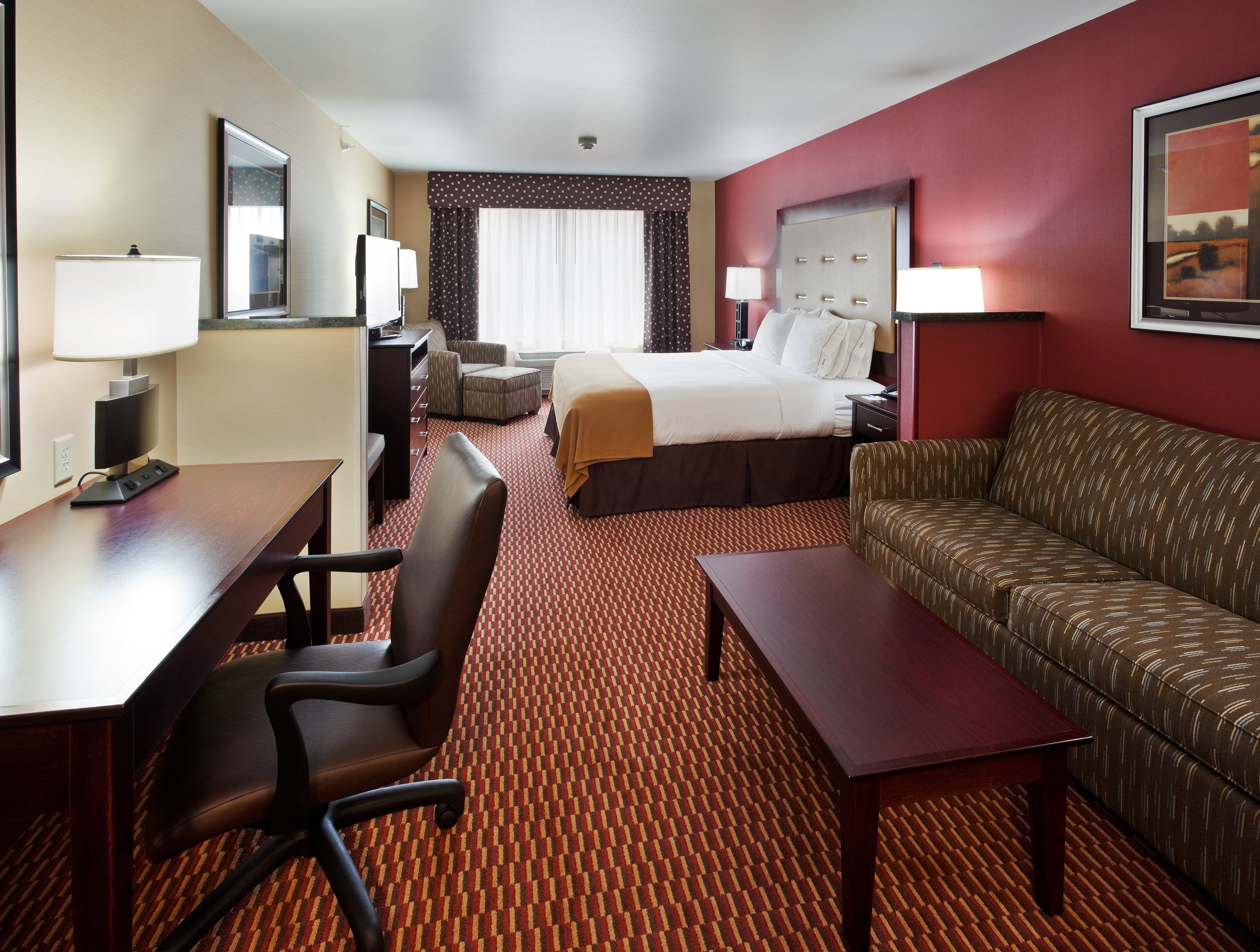 Holiday Inn Express and Suites Great Falls, an Ihg Hotel