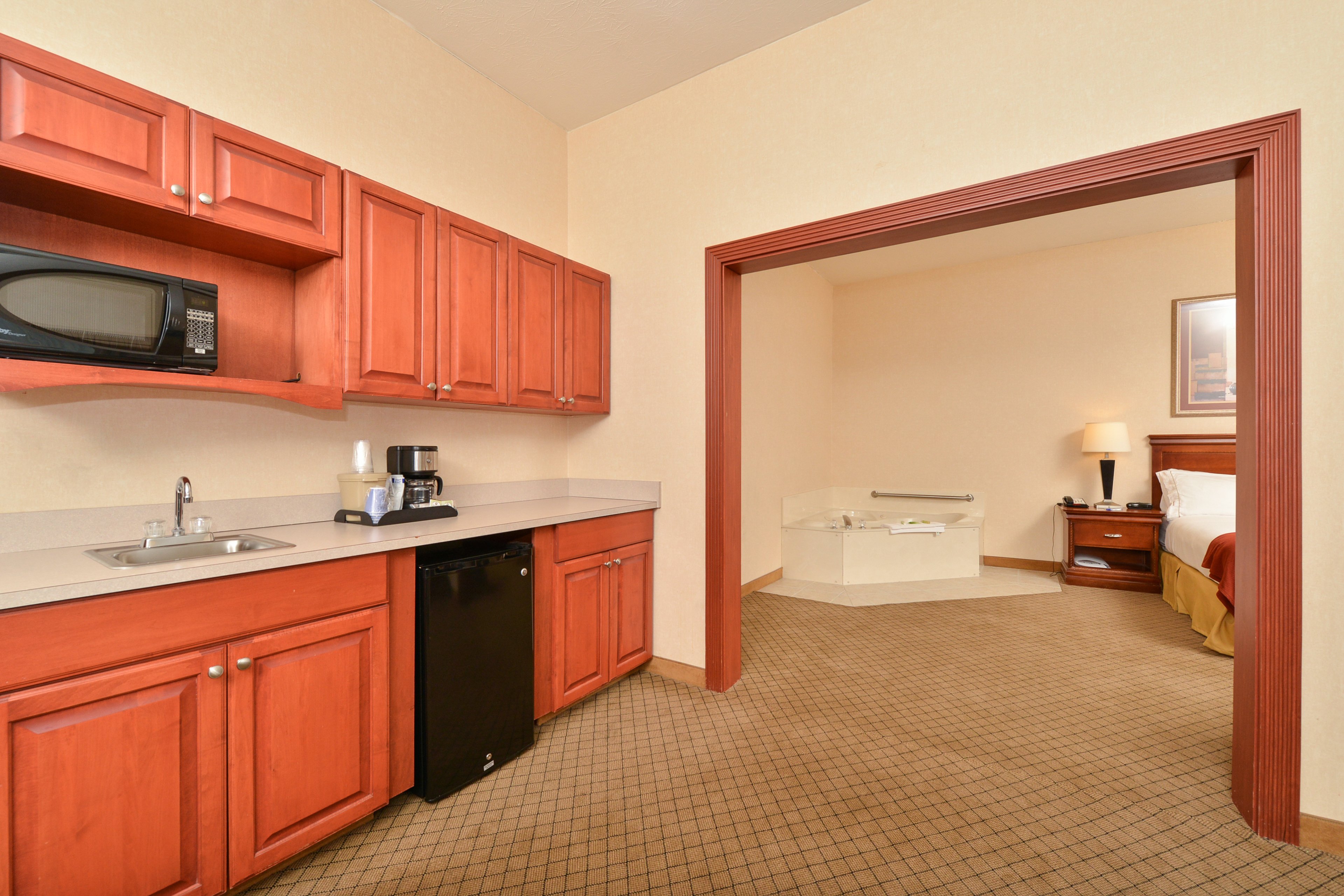 Holiday Inn Express Campbellsville, an Ihg Hotel