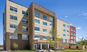 Holiday Inn Express & Suites Duluth North - Miller Hill