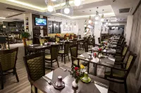 Hotel Verde Cape Town Airport Hotels in Matroosfontein