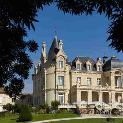 Château Hôtel Grand Barrail Hotel Exterior