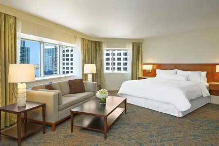 The Westin San Diego Bayview Отели рядом с достопримечательностью «Морской музей Сан-Диего»