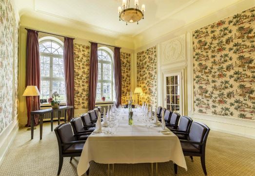 1. 파크호텔 크벨렌..