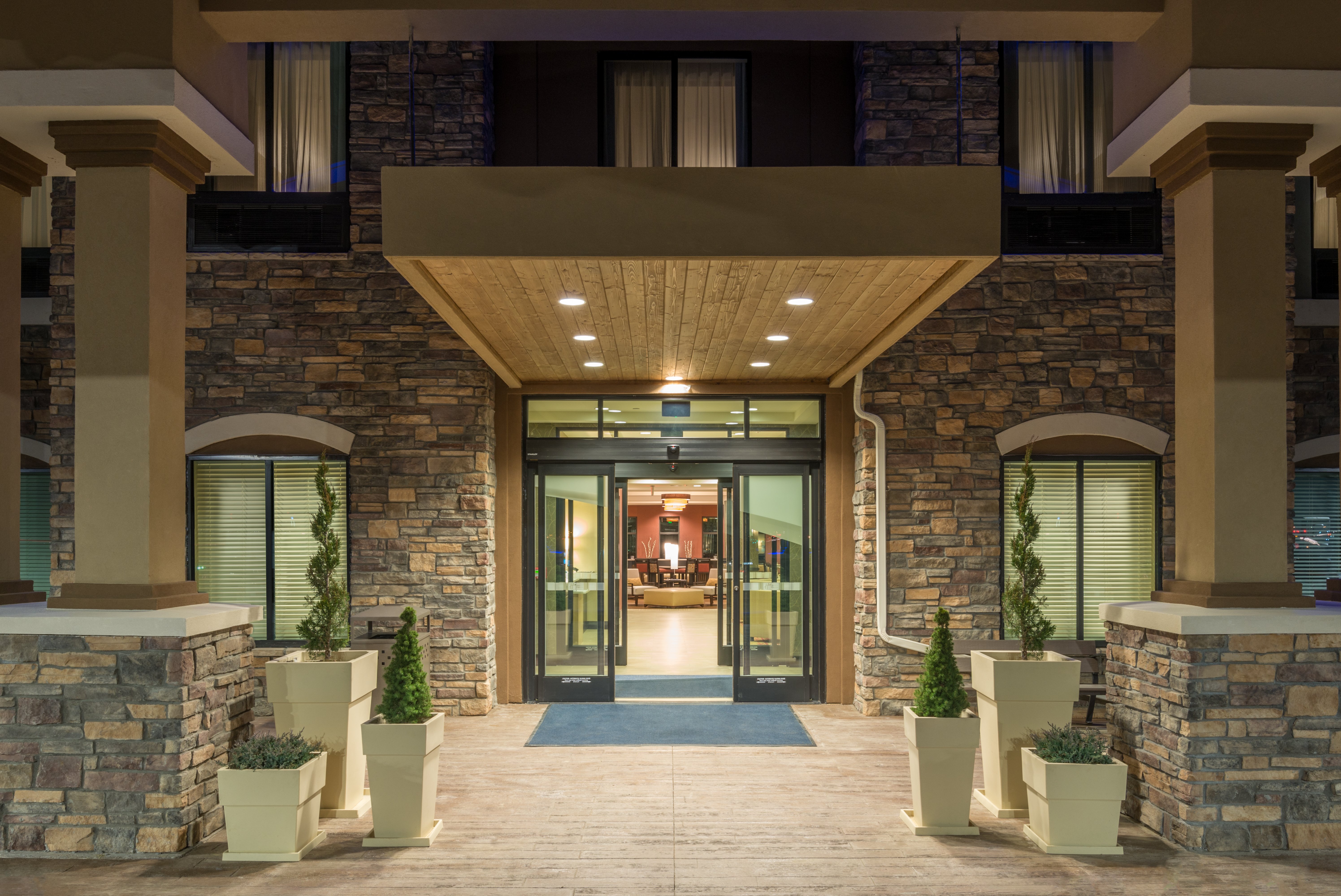 Holiday Inn Express & Suites Denver South - Castle Rock, an Ihg Hotel