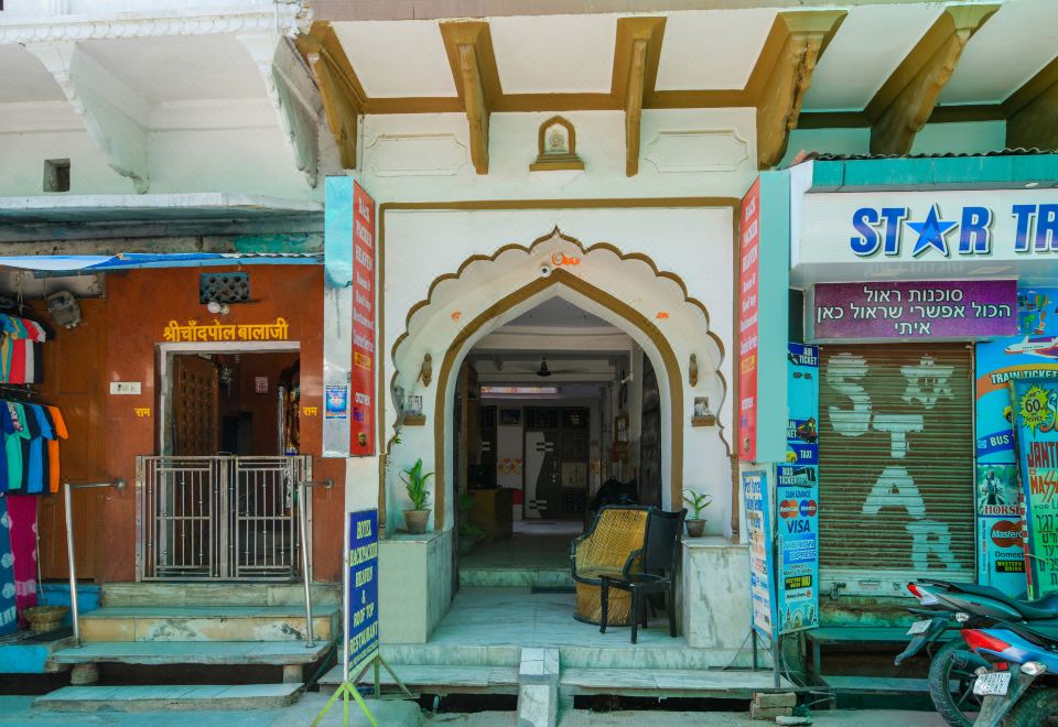 hotel overview picture