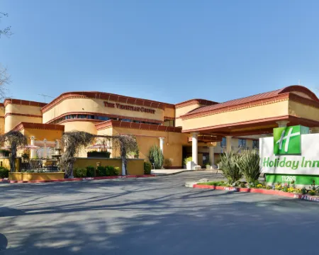 薩克拉門託蘭喬科爾多瓦假日酒店 薩克拉門託縣酒店
