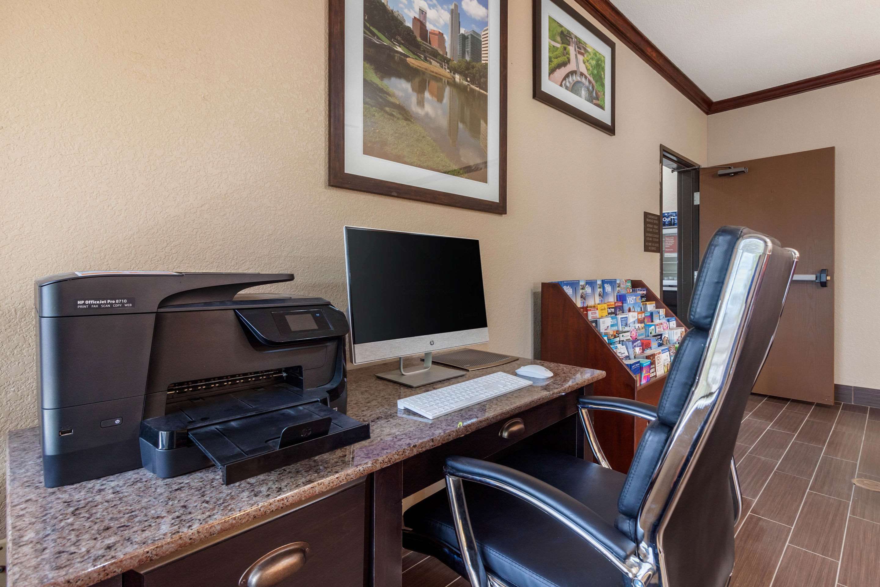 Comfort Suites Omaha East-Council Bluffs