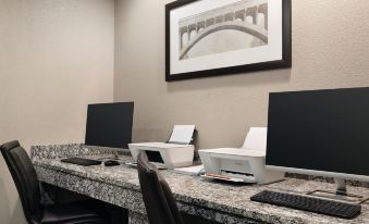 Country Inn & Suites by Radisson, Nashville Airport East, TN