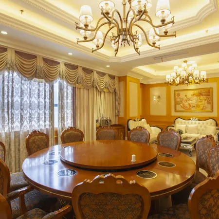 Vienna International Hotel (Pingdingshan Yingcheng)