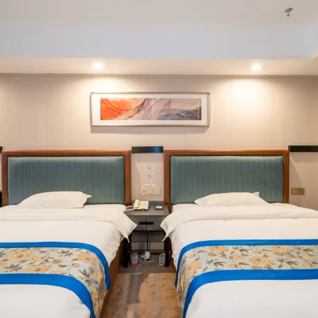 Super 8 Hotel (Ninghua Wanxing Square)