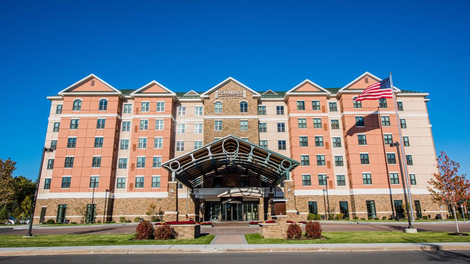 Staybridge Suites ALBANY WOLF RD-COLONIE CENTER by IHG