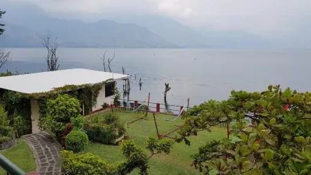 Hotel Sak'Cari El Amanecer Отели в г. Сантьяго Атитлан