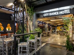City Dance Hotel