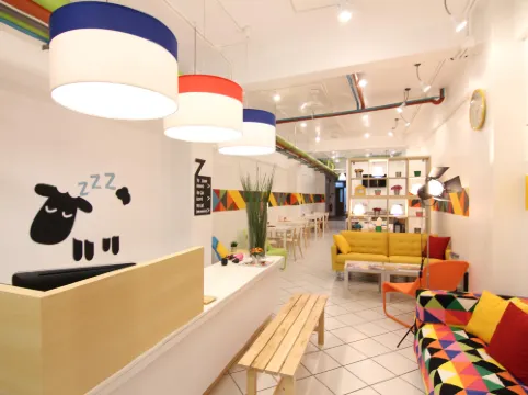 To Zleep Hotel Khaolak