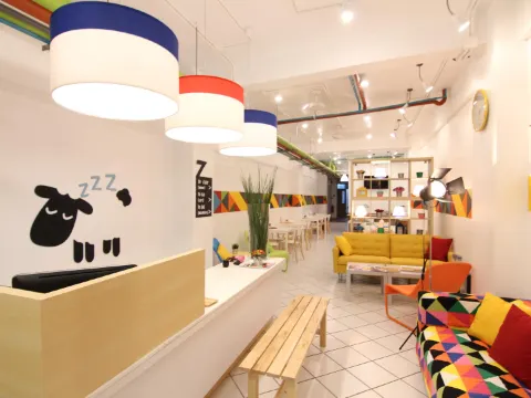 To Zleep Hotel Khaolak