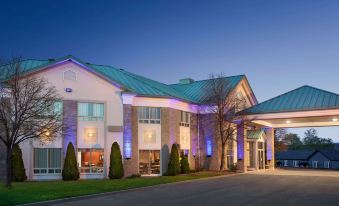 Days Inn by Wyndham Montmagny