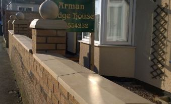 Arman Lodge House