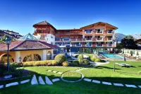 Mirabell Dolomites Hotel Luxury Ayurveda & Spa Hotels in Mitterolang