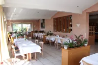 Hotel am Kirschberg Hotel di Grunberg