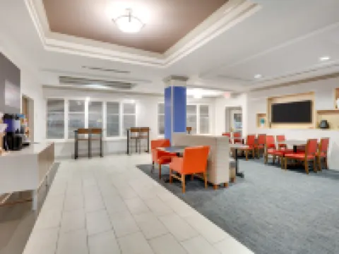 Holiday Inn Express & Suites DUBLIN by IHG Hotels in Dublin