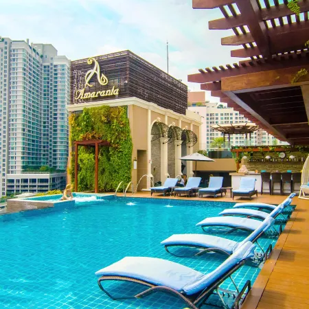 Amaranta Hotel Отели рядом с достопримечательностью «Станция метро Huai Khwang»
