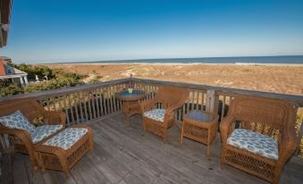 Serendipity Virginia Beach - 5 Br Home