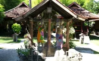 Pantai Kencana Hotel Hôtels à : Seketeng
