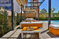 Radisson Red Campinas Hotels in Campinas