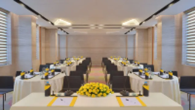 Radisson Bengaluru City Center