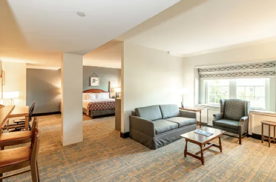 威廉斯堡旅館-傲途格精選