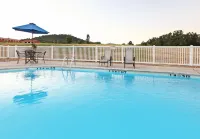 Holiday Inn Express & Suites Mountain Home