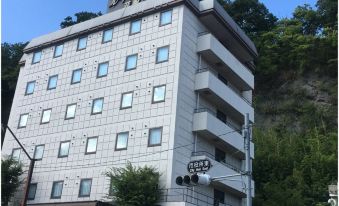 Hotel Route-Inn Court Nirasaki - Housity