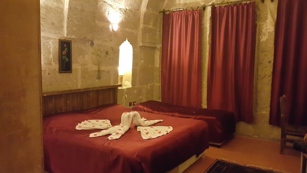 Cappadocia Antique Gelveri Cave Hotel