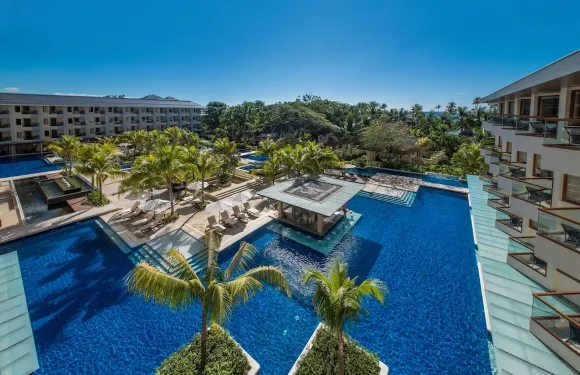 阿羅納海灘赫納度假村