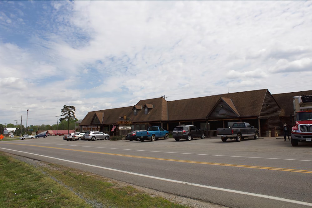 Sheldon's Motel and Restaurant