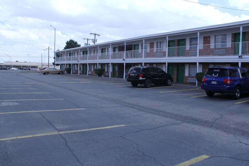 Super Lodge Motel El Paso