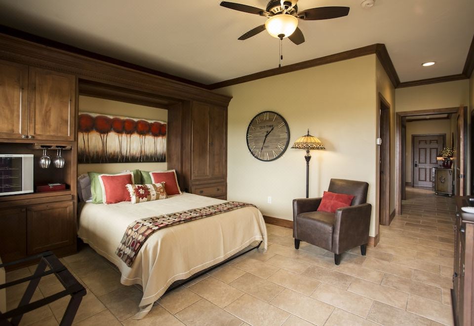 The Vineyard B&B at Lost Creek Ranch - Housity