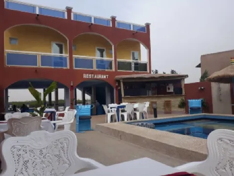 提歐烏拉耶湖酒店