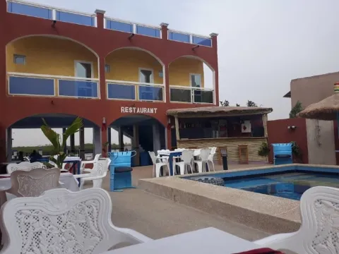 提歐烏拉耶湖酒店