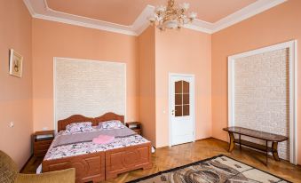 Two Bedrooms & Studio on Lychakivska 16