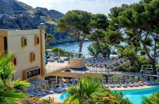 Aix en provence carry le rouet bus