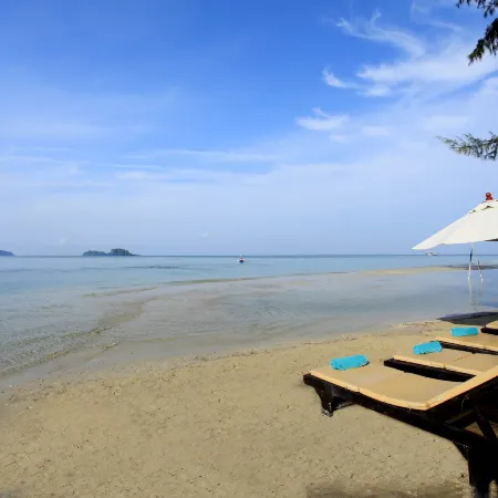 Centara Koh Chang Tropicana Resort