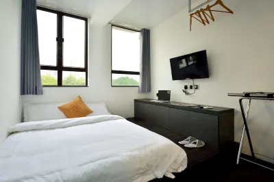 Atlas Hostel & Backpackers