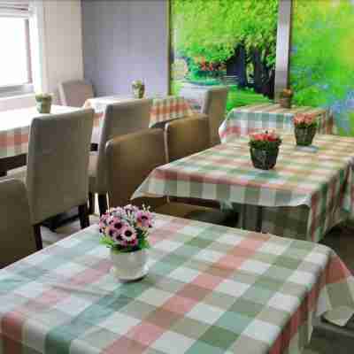 桃園良友商務飯店 Dining/Meeting Rooms